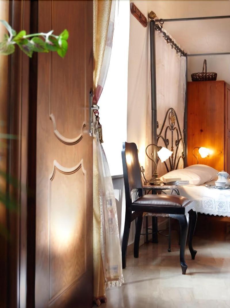 Archontiko Evgenia Studios & Suites Old Town Chania La Canée Extérieur photo
