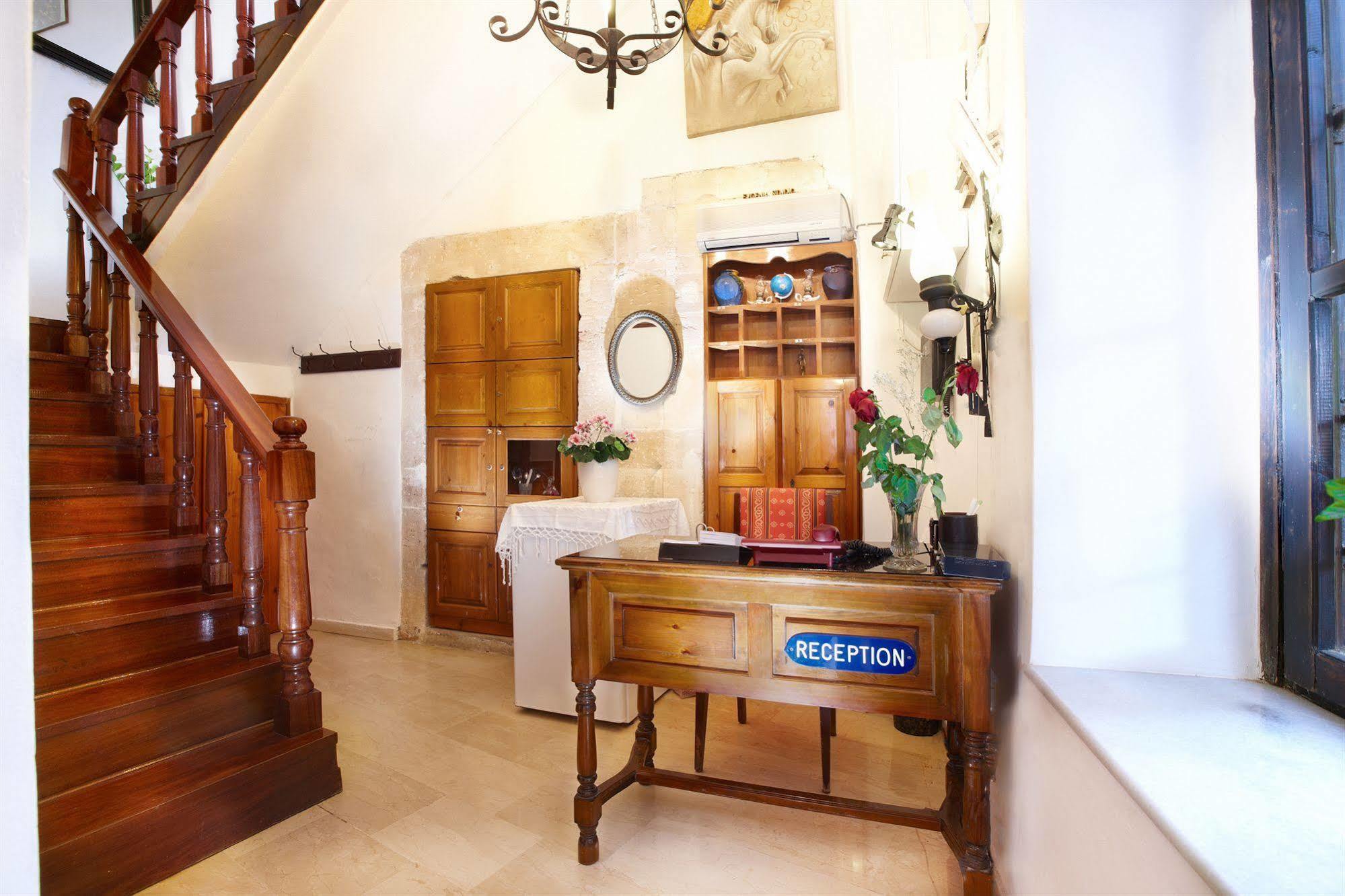 Archontiko Evgenia Studios & Suites Old Town Chania La Canée Extérieur photo